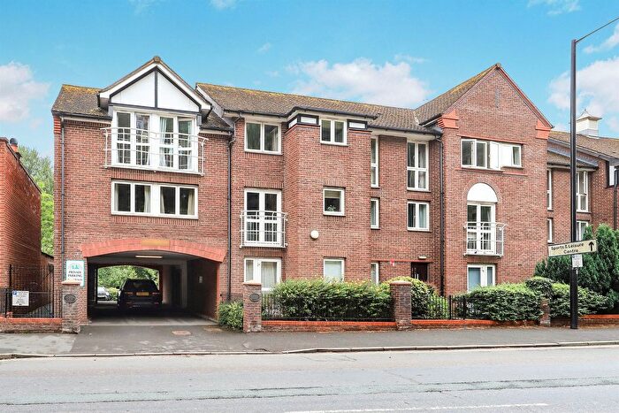 1 Bedroom Flat For Sale In Underhill Street, Bridgnorth, WV16