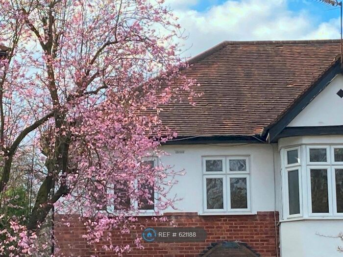 2 Bedroom Maisonette To Rent In London, London, W5