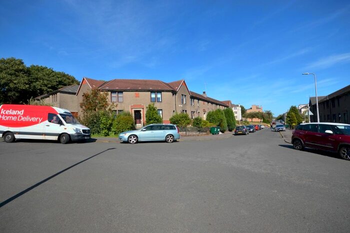 1 Bedroom Flat To Rent In Fleming Gardens East, Coldside, Dundee, DD3