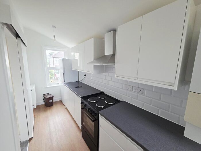 2 Bedroom Apartment To Rent In Highfield Court, King Edward Road, New Barnet, Barnet, EN5