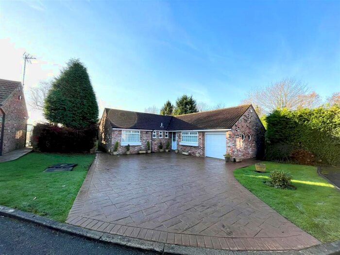 4 Bedroom Bungalow To Rent In Netherfields, Alderley Edge, SK9