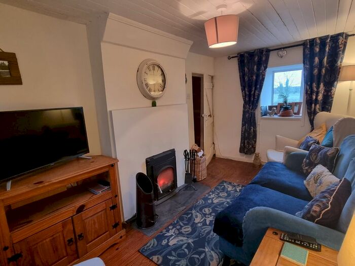 3 Bedroom Cottage For Sale In Druminiskill, Derrylin, Enniskillen, BT92