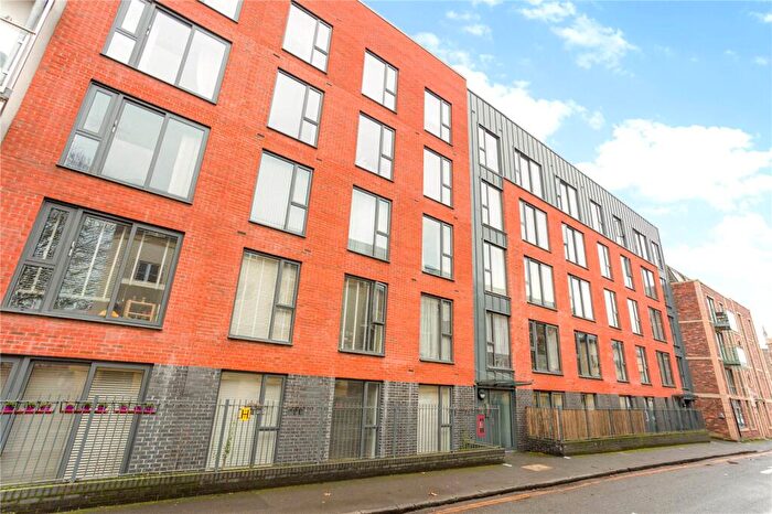 2 Bedroom Apartment To Rent In Trinity Apartments, Braggs Lane, Bristol, BS2