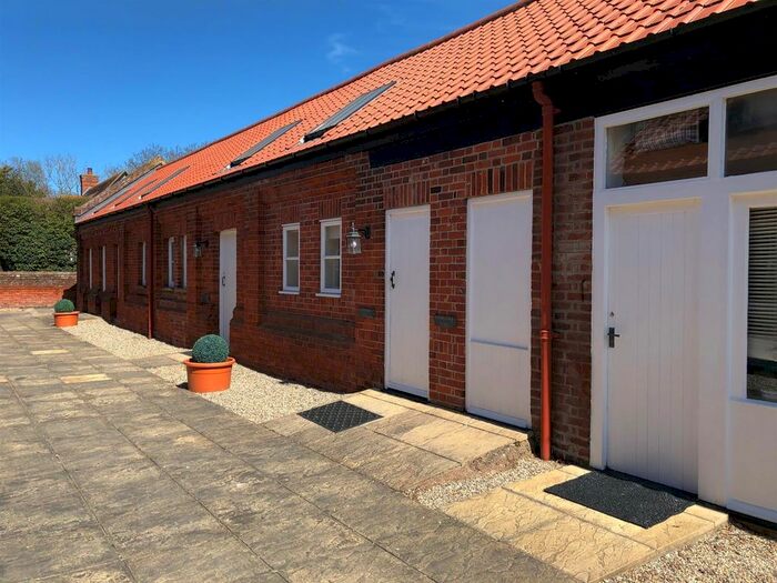 1 Bedroom Mews To Rent In Saling Grove, Great Saling, Braintree, CM7
