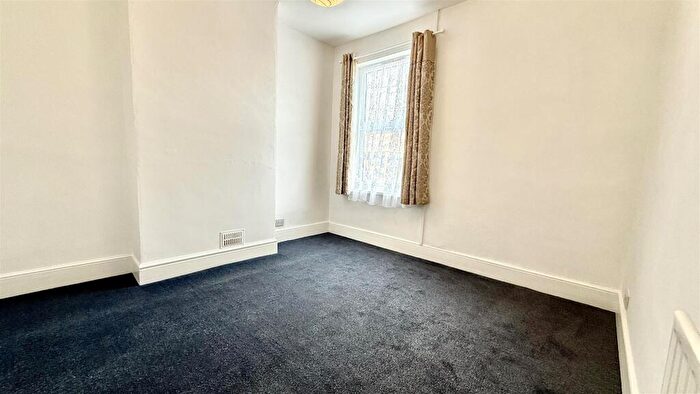2 Bedroom Terraced House For Sale In Church Road, Northfield, Birmingham, B31