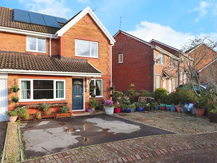 3 Bedroom Semi Detached House For Sale In Knole Close, Pontprennau, Cardiff, CF23