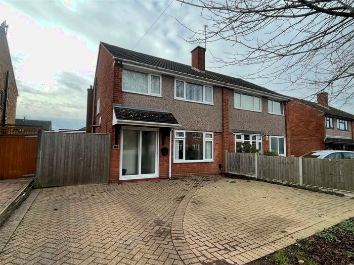3 Bedroom Semi-Detached House To Rent In Fox Avenue, Weddington, Nuneaton, CV10