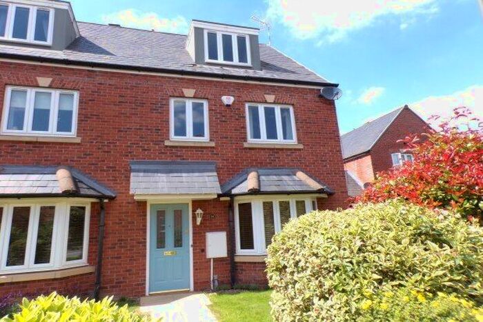 4 Bedroom Property To Rent In Wordsworth Avenue, Stratford-Upon-Avon, CV37