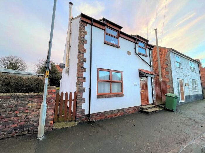 3 Bedroom Detached House For Sale In Main Street, Flixton, Scarborough YO11