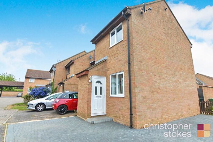 2 Bedroom End Of Terrace House To Rent In Jacksons Drive, Cheshunt, Hertfordshire, EN7