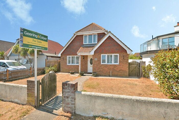 4 Bedroom Detached House For Sale In The Parade, Greatstone, New Romney, Kent, TN28