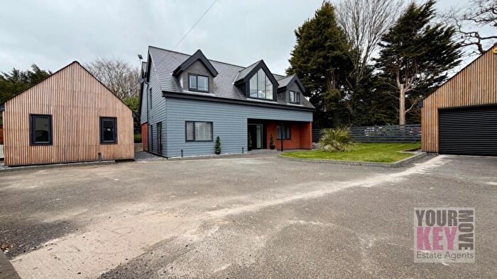 4 Bedroom Detached House For Sale In Stone Street, Westernhanger, Hythe, Kent, CT21
