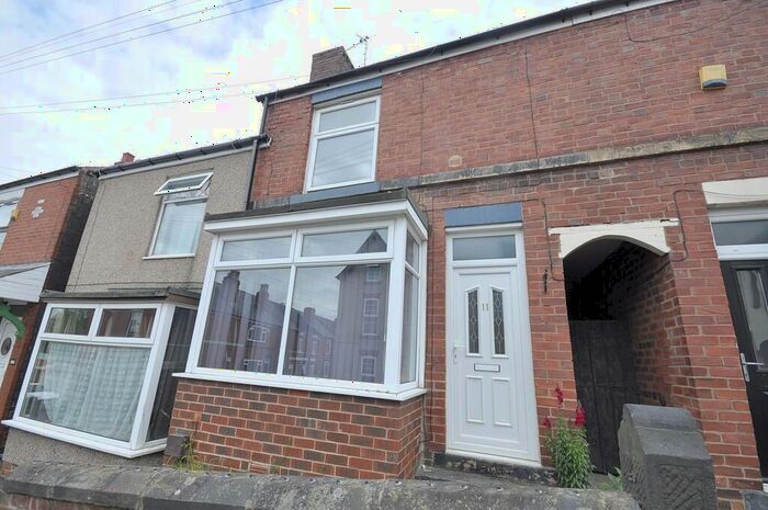 3 Bedroom Terraced House To Rent In Dowdeswell Street, Chesterfield, S41
