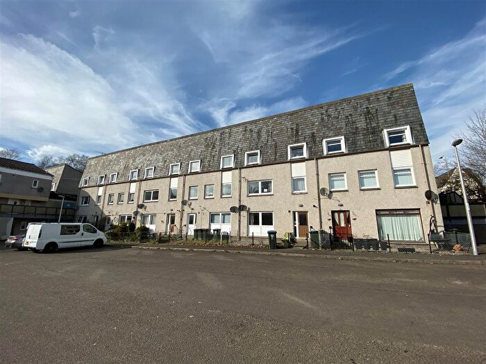 3 Bedroom Flat To Rent In Catmoor Court, Scone, Perth, PH2