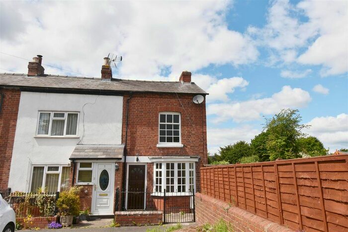 2 Bedroom End Of Terrace House To Rent In Priory Place, Hereford, HR4