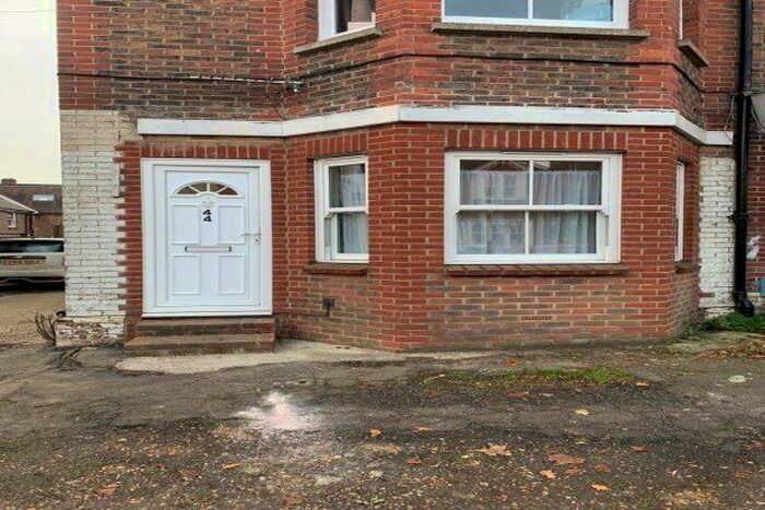 1 Bedroom Flat To Rent In Framfield Road, Uckfield TN22