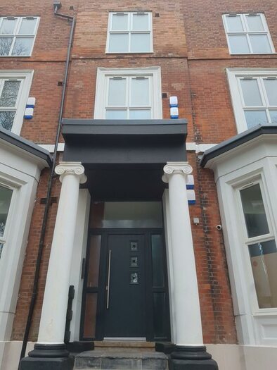 2 Bedroom Apartment To Rent In Flat, Wynnstay Grove, Manchester, M14