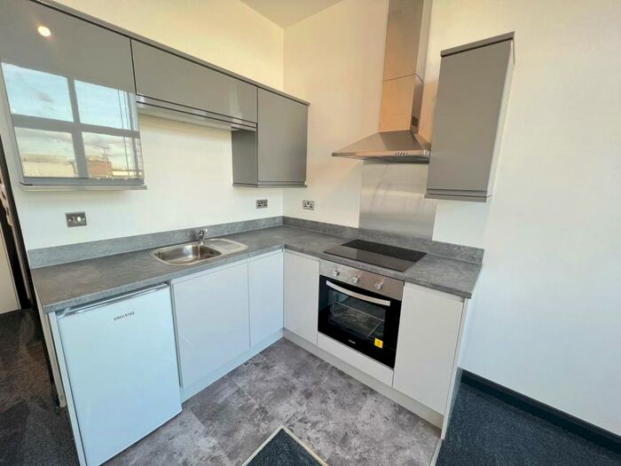 Studio To Rent In West Road, Harlow, CM20