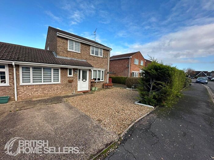 4 Bedroom Detached House For Sale In Swift Close, Deeping St. James, Peterborough, Lincolnshire, PE6