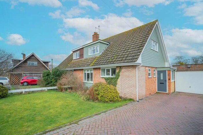 3 Bedroom Semi-Detached House For Sale In Welland Gardens, Welland, Malvern, WR13