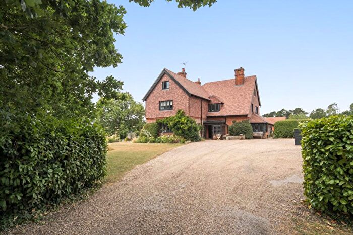 7 Bedroom Detached House To Rent In Farnham Road, Froyle, Alton, Hampshire, GU34