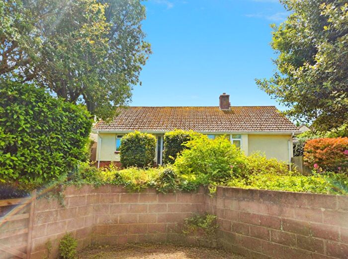 3 Bedroom Detached Bungalow For Sale In Quantock Grove, Williton, Taunton, TA4