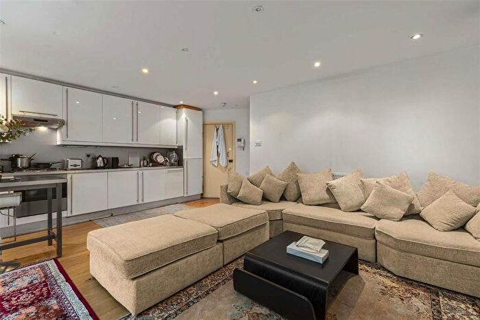 1 Bedroom Flat To Rent In Red Lion Street, London, WC1R