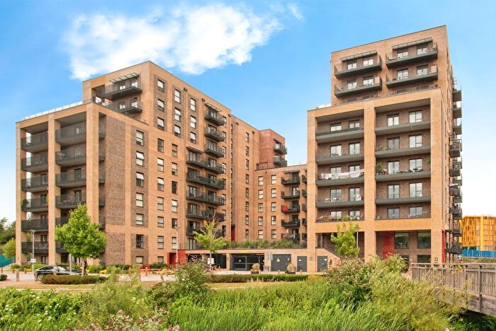 1 Bedroom Flat To Rent In Colnebank Drive, Springwell Apartments Colnebank Drive, WD18