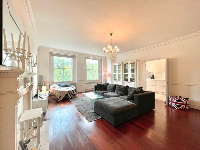 2 Bedroom Flat For Sale In Flat, Queen's Gate, London, SW7