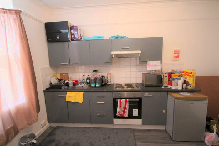 Studio To Rent In Harlech Street, Leeds, LS11
