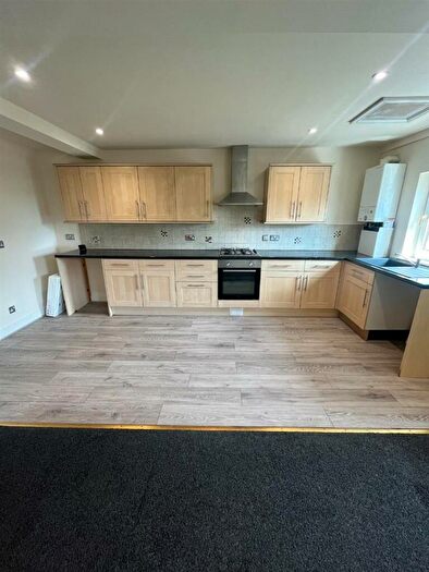 2 Bedroom Apartment To Rent In Butlers View, HX3