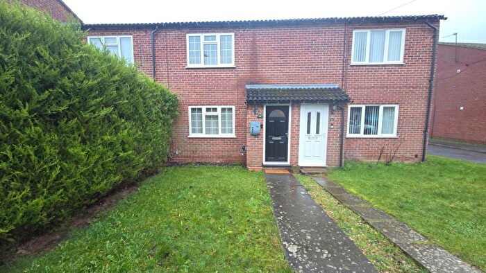 2 Bedroom Terraced House For Sale In Ullswater Close, Thatcham, RG19