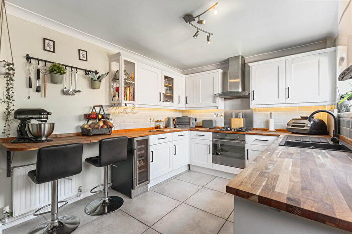 3 Bedroom Terraced House For Sale In Main Street, Burton Salmon, LS25