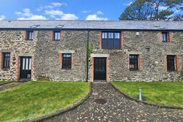 2 Bedroom Barn Conversion To Rent In Duloe, Cornwall, PL14