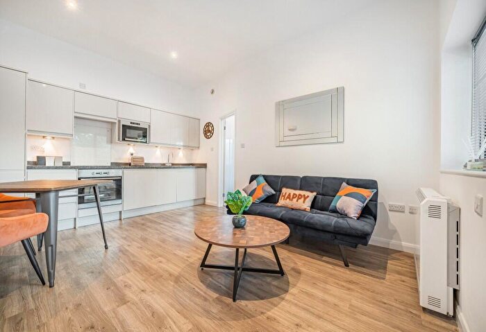 1 Bedroom Apartment For Sale In Thakeham Road, Storrington, West Sussex, RH20