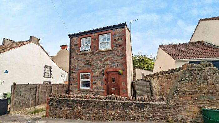 2 Bedroom Detached House For Sale In Lower Station Road, Staple Hill, Bristol, BS16