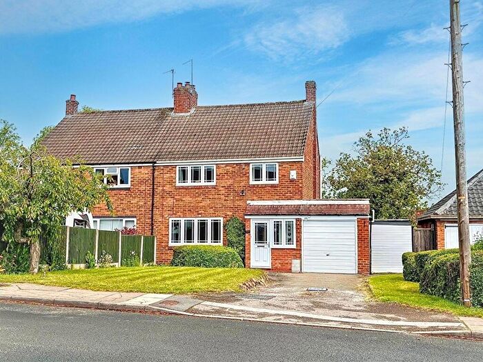 3 Bedroom Semi-Detached House For Sale In Orton Avenue, Walmley, Sutton Coldfield, B76