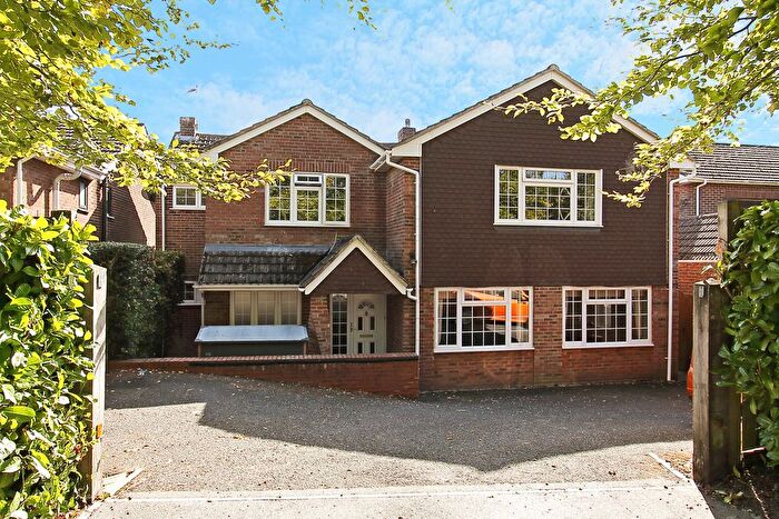 4 Bedroom Detached House For Sale In Salisbury Road, Andover, SP10
