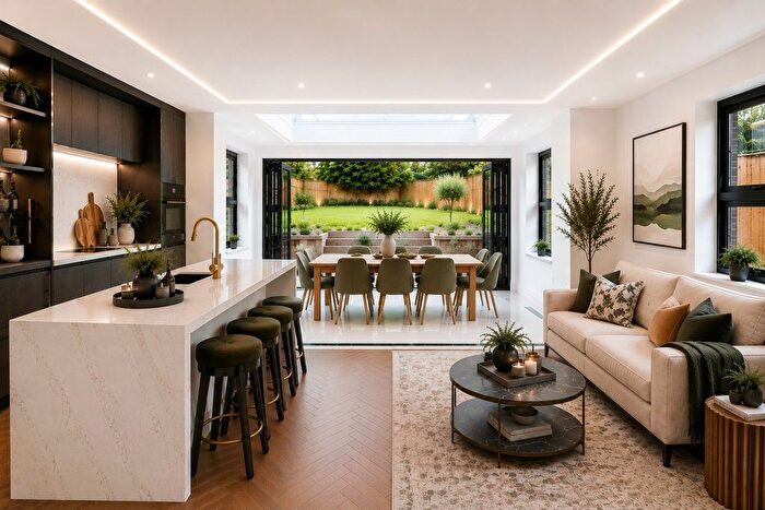 5 Bedroom Detached House For Sale In Henley Gate, Sonning Common, Reading, Oxfordshire, RG4