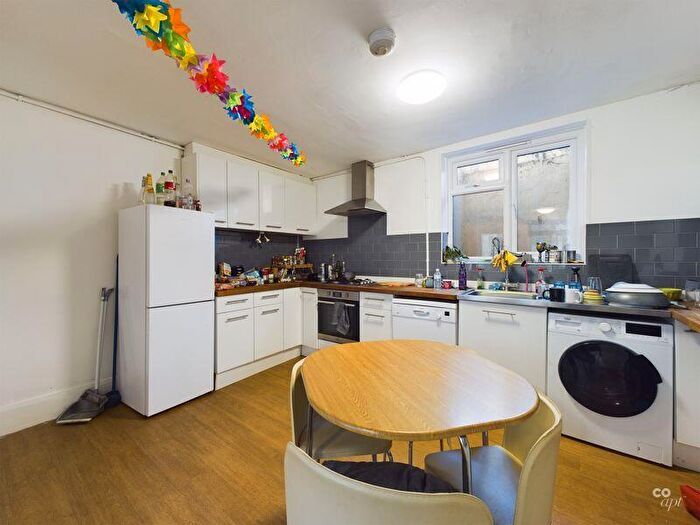 4 Bedroom Terraced House To Rent In Coleman Street, Brighton, BN2