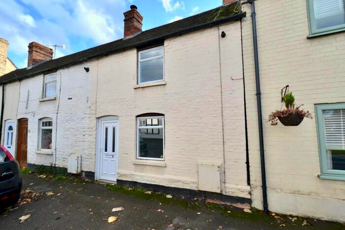 2 Bedroom Terraced House For Sale In Main Street, Bretforton, WR11