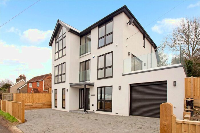 4 Bedroom Detached House To Rent In North Road, Goudhurst, Cranbrook, Kent, TN17