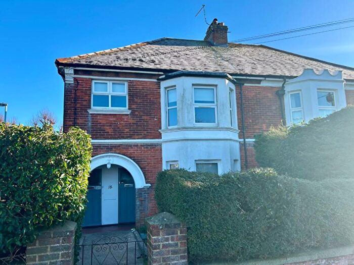 2 Bedroom House To Rent In Forest Road, Worthing, BN14