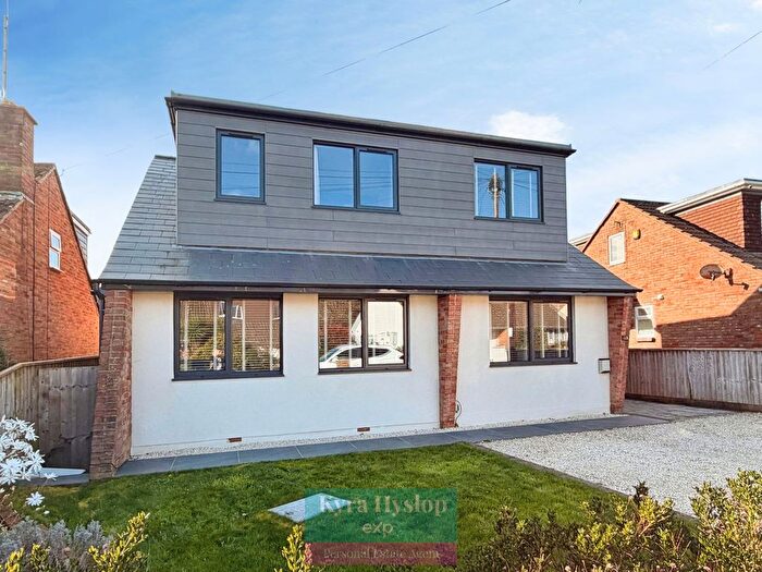 4 Bedroom Detached House For Sale In Springfield Road, Exmouth, EX8