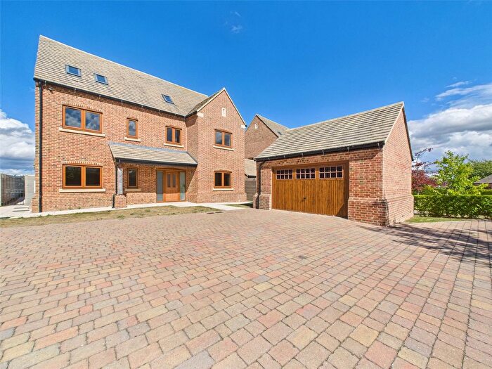 6 Bedroom Detached House For Sale In Seven Acres Close, Main Road, Minsterworth, Gloucester, GL2