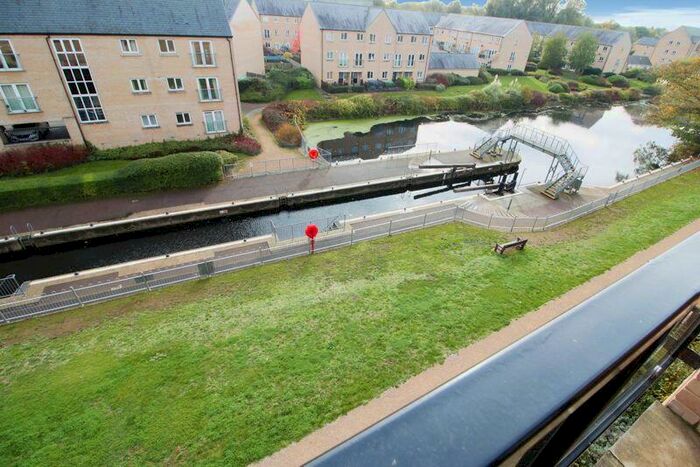 2 Bedroom Flat To Rent In Marbled White Court, Little Paxton, St. Neots, PE19