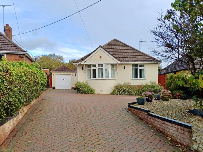 3 Bedroom Bungalow For Sale In Station Road, Cogenhoe, NN7