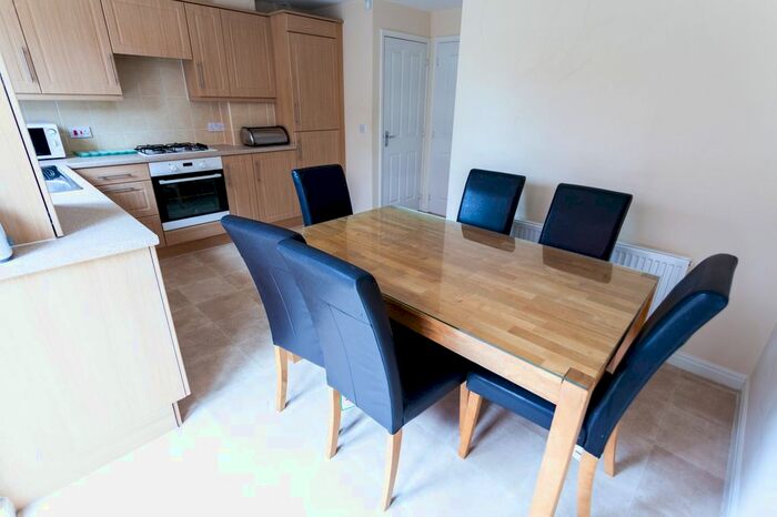 4 Bedroom Semi-Detached House To Rent In Dorothy Drive, Edge Hill, Liverpool, L7