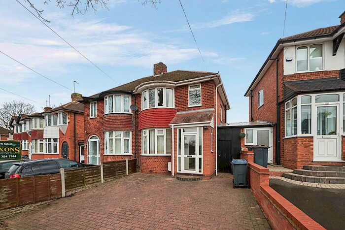 3 Bedroom House To Rent In Duncroft Road, Yardley, B26