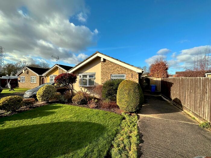 2 Bedroom Bungalow To Rent In Ranworth Close, Derby, DE24